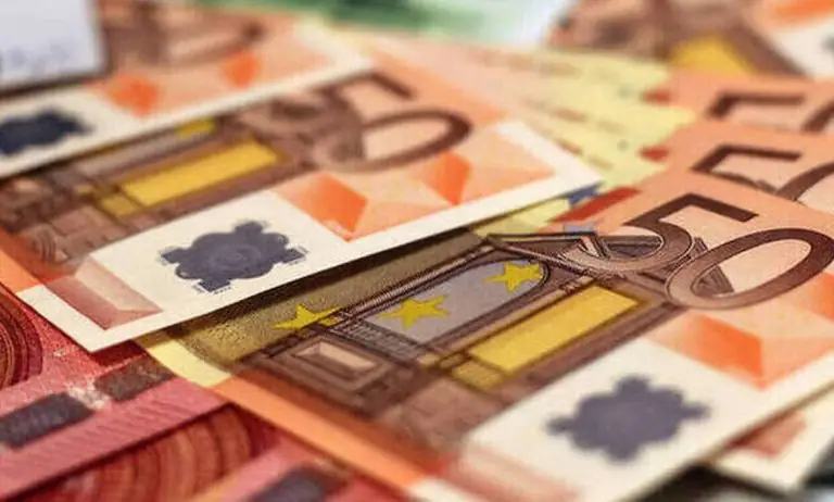 Σοκ για χιλιάδες δικαιούχους: Χάνουν επιδόματα ΟΠΕΚΑ και κοινωνικό τιμολόγιο ΔΕΗ