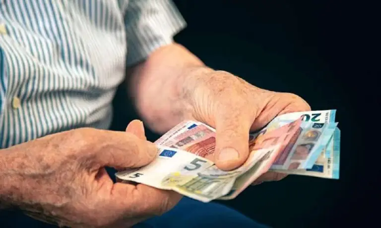 Προσωρινή σύνταξη 2021: Πώς θα πάρετε 150 ευρώ – Τι πρέπει να κάνετε