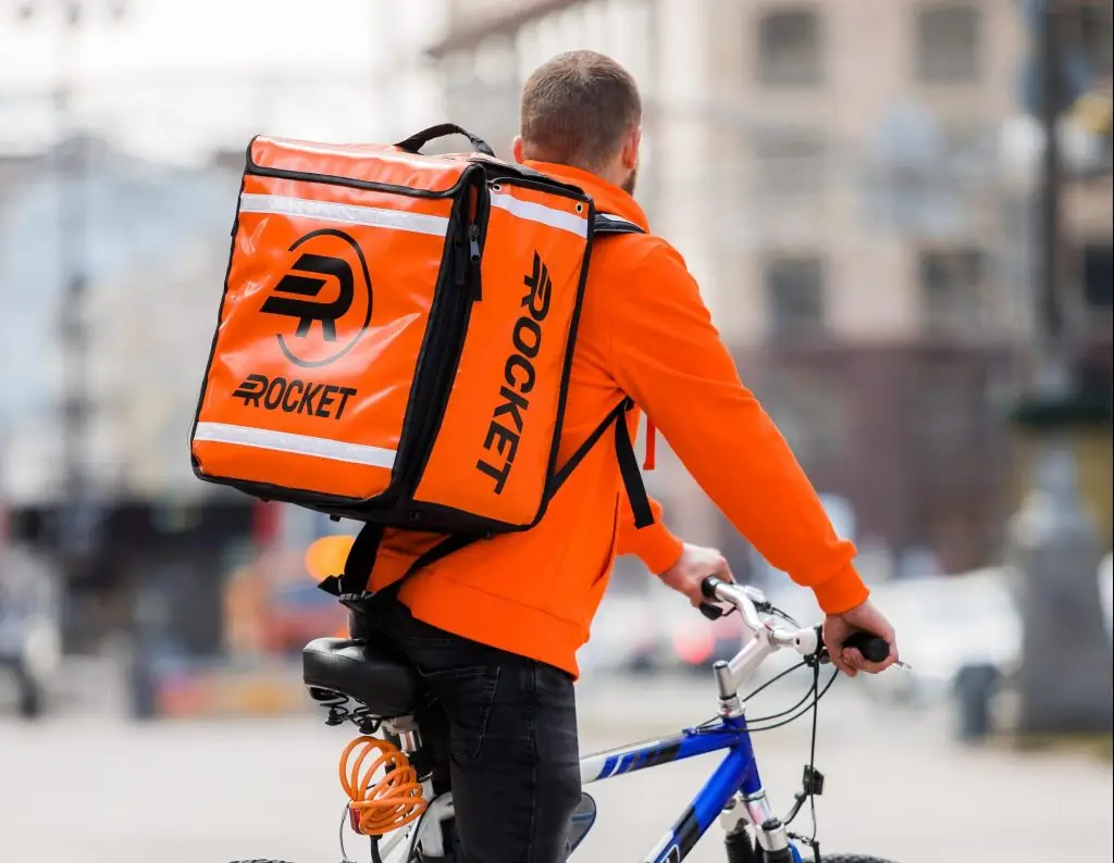 Delivery: Νέος παίκτης στην Ελλάδα – Συναγερμός σε e-Food, Wolt, Box