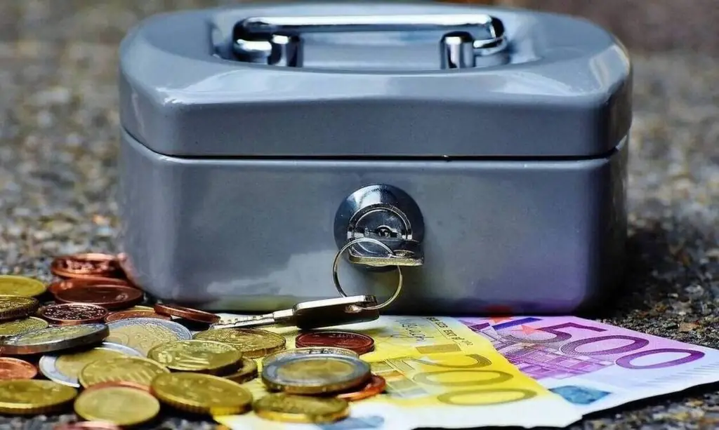 Συντάξεις 2021: Πώς θα βγείτε νωρίτερα έως και 9 χρόνια – Αναλυτικός οδηγός