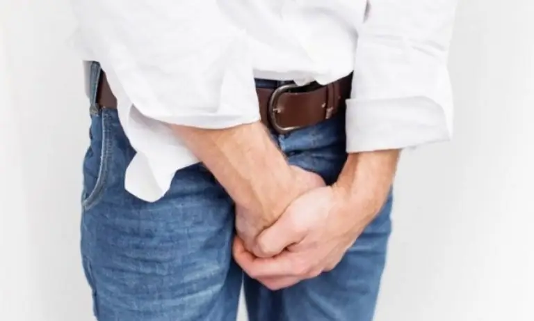 Κάνατε εμβόλιο για τον κορονοϊό; Τι ισχύει για το σπέρμα σας και τη γονιμότητα