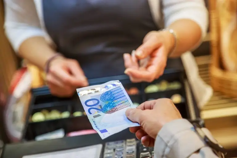 Έρχεται το ψηφιακό ευρώ: Τέλος χαρτονομίσματα και κέρματα