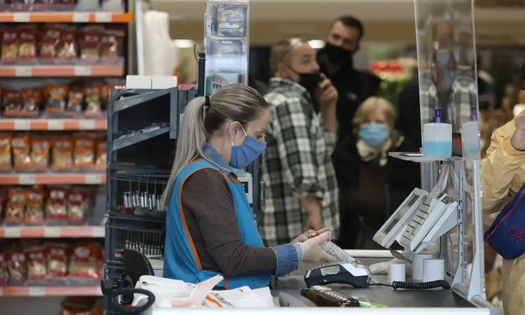 Προσλήψεις σε σούπερ μάρκετ: Όλες οι διαθέσιμες θέσεις – ΕΔΩ οι αιτήσεις