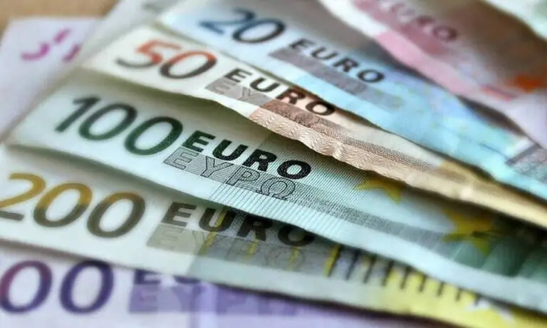 Αναδρομικά συντάξεων 2021: Έσκασε η «βόμβα» – Έρχονται διεκδικήσεις 2 δισ. ευρώ!