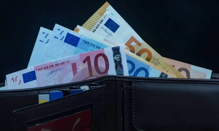 Δεν πάμε καλά! 300 εκατομμύρια ευρώ στα αζήτητα από επιστροφές