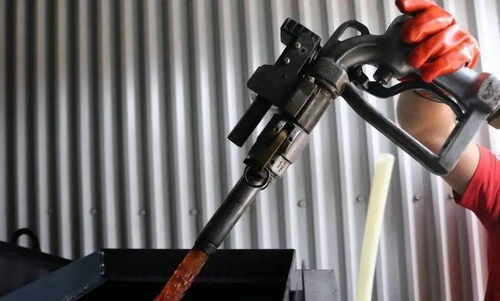 Πετρέλαιο θέρμανσης: «Φωτιά» στις… τσέπες μας – Πόσο κοστίζει φέτος