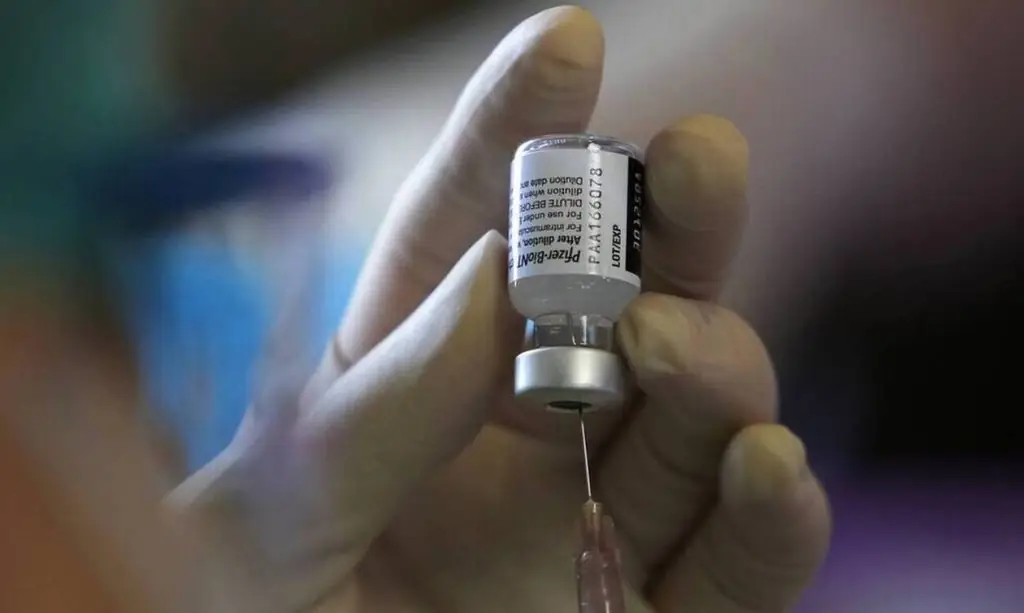 Σοκαριστική ανακοίνωση της Pfizer όσους έκαναν το εμβόλιό της – Ραγδαίες εξελίξεις