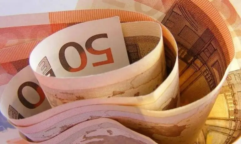 Κατώτατος μισθός 2021: Και όμως ίσως γίνει το… θαύμα – Πώς μπορεί να φτάσει στα 700 ευρώ
