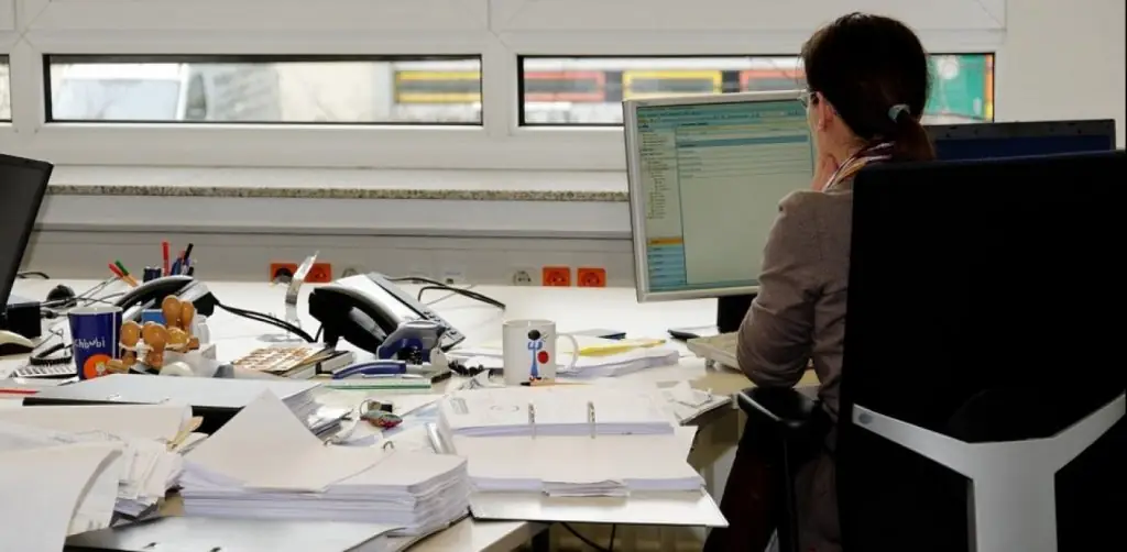 Προσλήψεις στο Δημόσιο: Χιλιάδες νέες θέσεις εργασίας – Ποιες ειδικότητες ζητούν