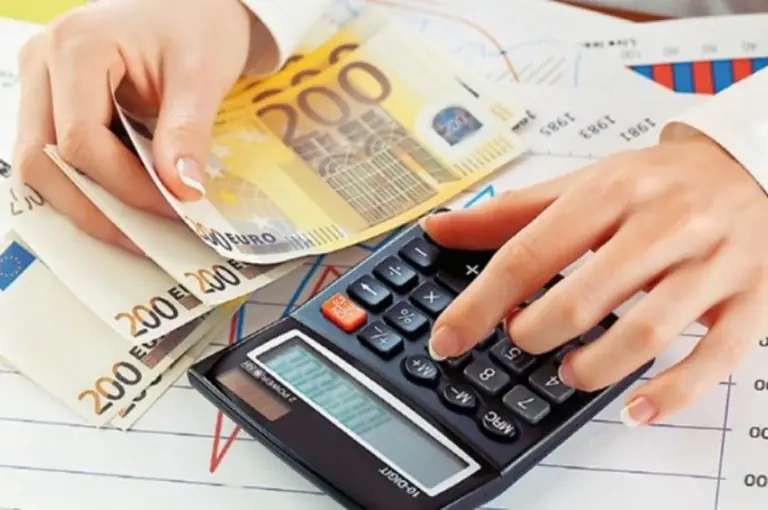 Χρέη στην Εφορία: Το απόλυτο… κόλπο! Έτσι διαγράφονται οφειλές