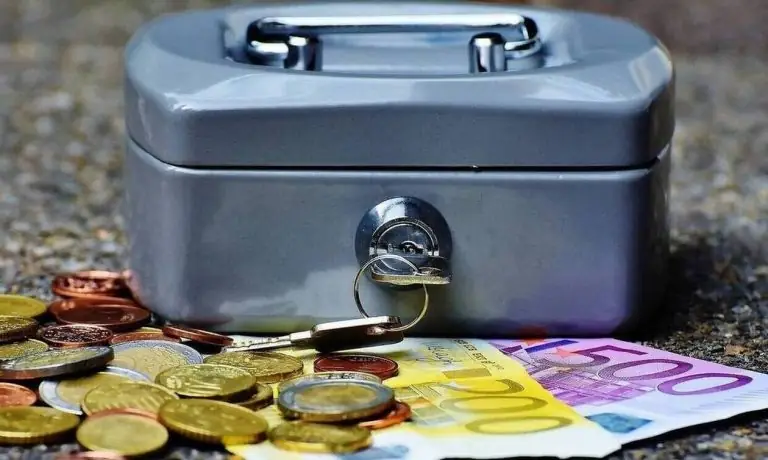 Οριστικό: Τόσα χρήματα θα πάρουν αύξηση όλοι οι υπάλληλοι