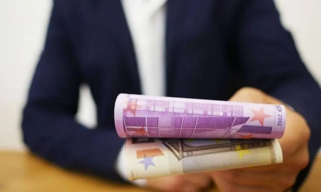 Έσκασε «βόμβα»: Διαγράφουν δάνεια και χρέη έως και 80% σε χιλιάδες Έλληνες – Ποιοι είναι οι τυχεροί  