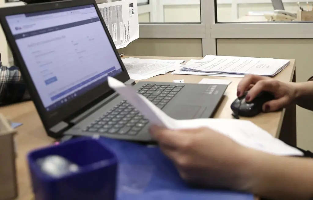 Προσλήψεις στο Δημόσιο 2022: Έρχονται χιλιάδες θέσεις εργασίας – Μπαράζ αποχωρήσεων