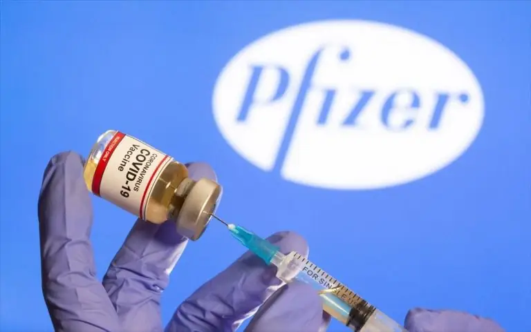 Αδιανόητο! Δείτε πόσα έβγαλε η Pfizer μέσα σε ένα χρόνο