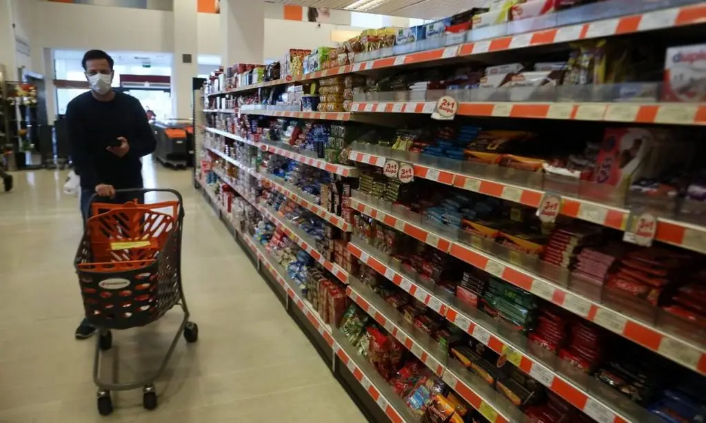 Απελπισία στα σούπερ μάρκετ: Δείτε πόσο ακρίβυναν τα προϊόντα – Παραδείγματα