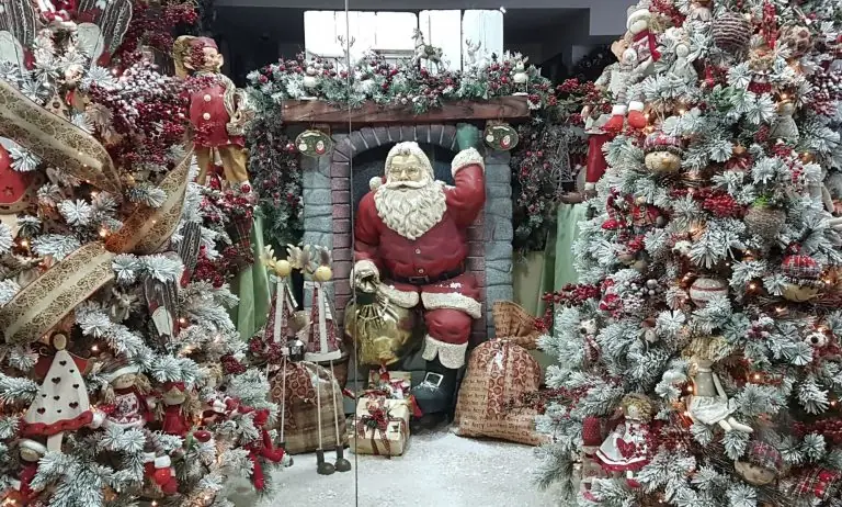 Χριστούγεννα 2021: SOS! Στολίδια… τέλος – Δείτε τι έχει συμβεί