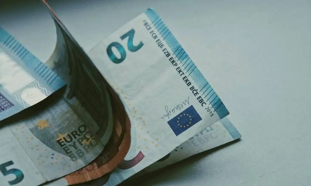 Κοινωνικό μέρισμα: Η απόλυτη κοροϊδία – Εκτός 200.000 δικαιούχοι που πήραν… μηδέν!