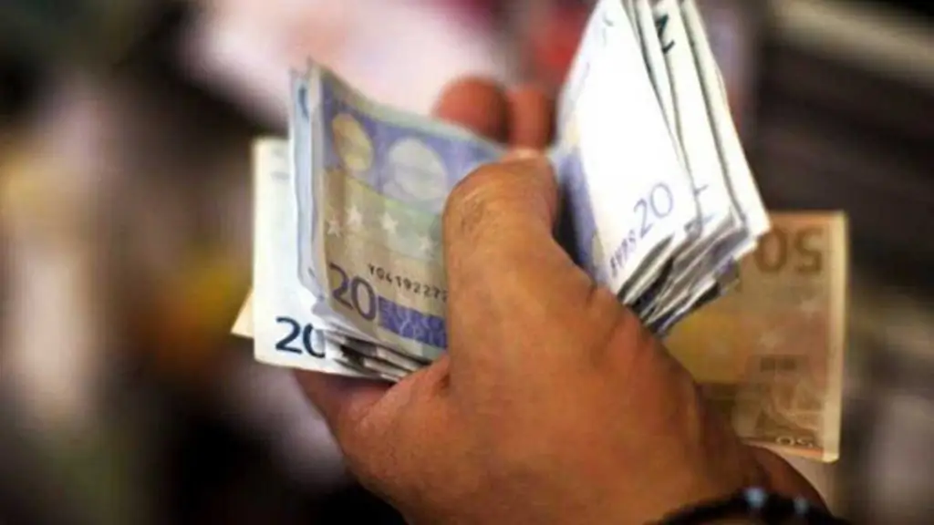 Κοινωνικό μέρισμα 2021: Μπαίνει το επίδομα 250 ευρώ – Ελέγξτε τους λογαριασμούς