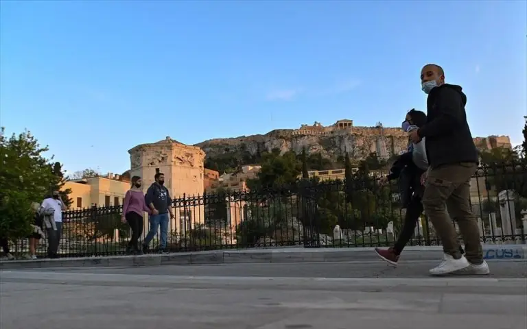 Ανακοινώθηκε το… lockdown: Δείτε ποιες κατηγορίες πολιτών αφορά
