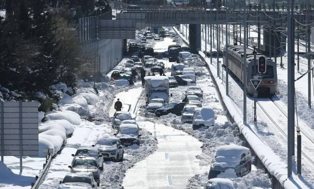 Κακοκαιρία Ελπίδα: Πώς θα πάρετε 600 ευρώ αποζημίωση από τον ΔΕΔΔΗΕ – Όλη η διαδικασία