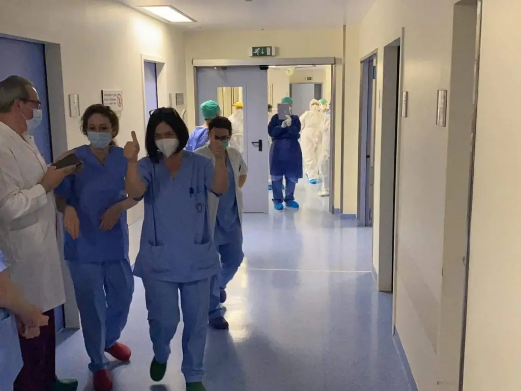 Κορονοϊός: Είναι επίσημο! Έκτακτες ανακοινώσεις για το τέλος του