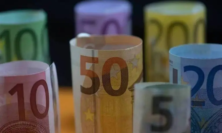Κοινωνικό μέρισμα 2025: Ποιοι συνταξιούχοι θα το πάρουν και ποιοι το χάνουν