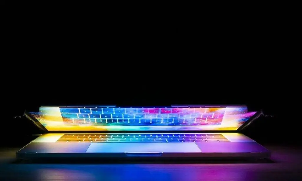 «Τέλος» Cosmote – Vodafone: Αυτή είναι η νέα εταιρεία Ίντερνετ στην Ελλάδα