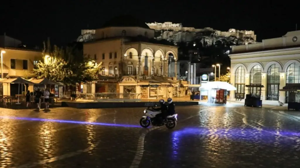 Ετοιμαστείτε για νέο «lockdown»: Ραγδαίες εξελίξεις στην Ελλάδα