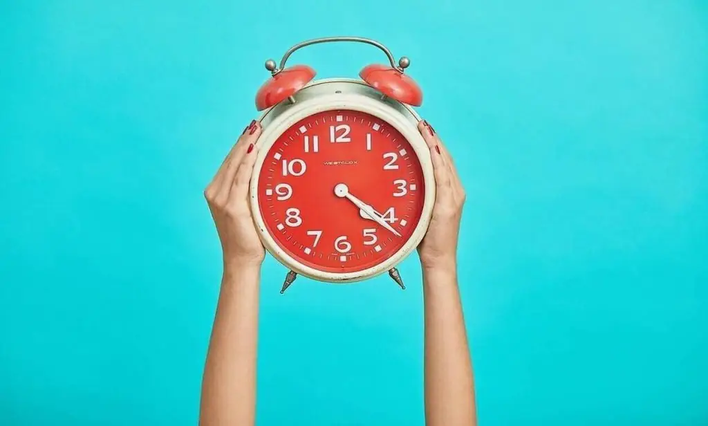 Προσοχή: Αλλαγή ώρας 2022 – Πότε θα αλλάξουμε την ώρα στα ρολόγια μας