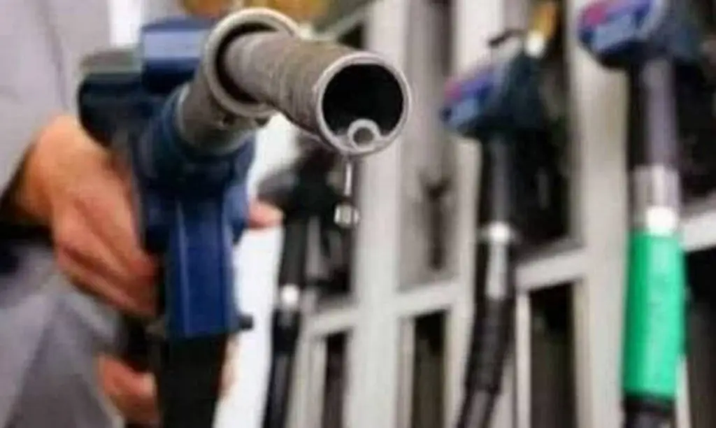 Ψυχρολουσία και εφιάλτης δίχως τέλος: Δείτε πόσο θα φτάσει την επόμενη εβδομάδα η βενζίνη