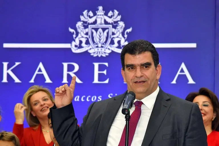 Δεν έχει τέλος: Έρχονται αυξήσεις και στα τσιγάρα – Το colpo grosso του Καρέλια
