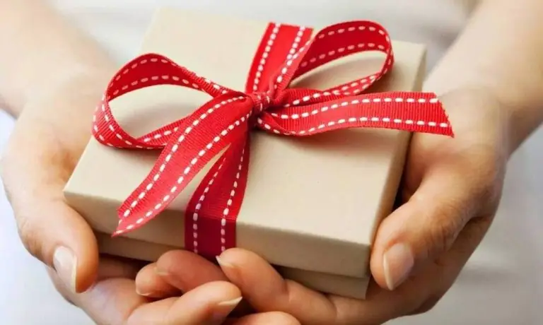 Εορτολόγιο – Γιορτή σήμερα 11/06: Ποιοι γιορτάζουν 11 Ιουνίου