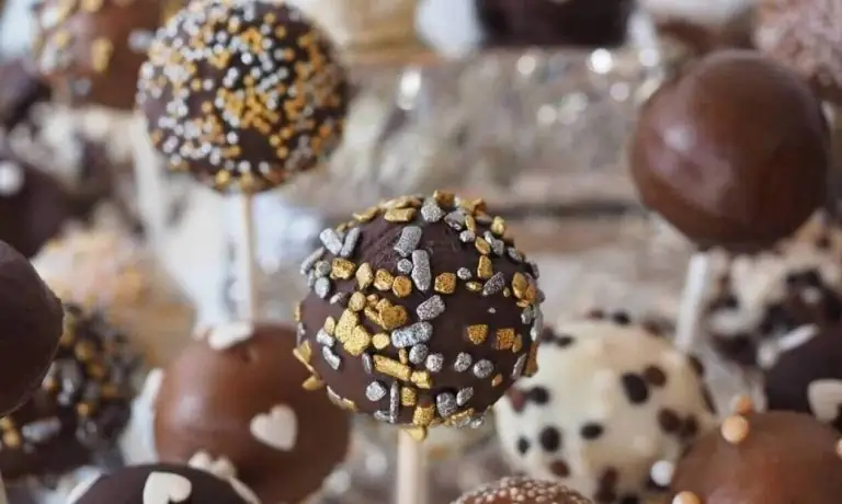 Εορτολόγιο – Γιορτή σήμερα 25/06: Ποιοι γιορτάζουν 25 Ιουνίου