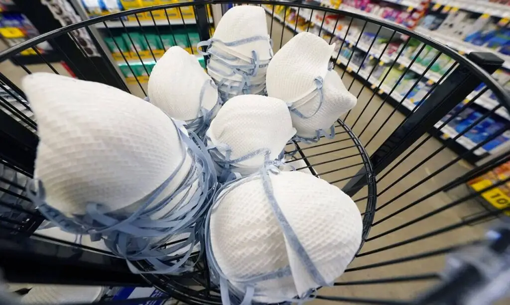 Το έκτο κύμα καλπάζει και το κράτος μας τα… παίρνει