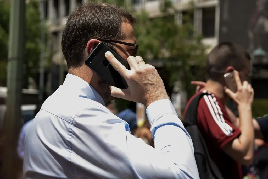 Έκτακτη είδηση: Αν σας πάρει τηλέφωνο αυτός ο αριθμός μην το σηκώσετε – Θα χρεωθείτε χιλιάδες ευρώ