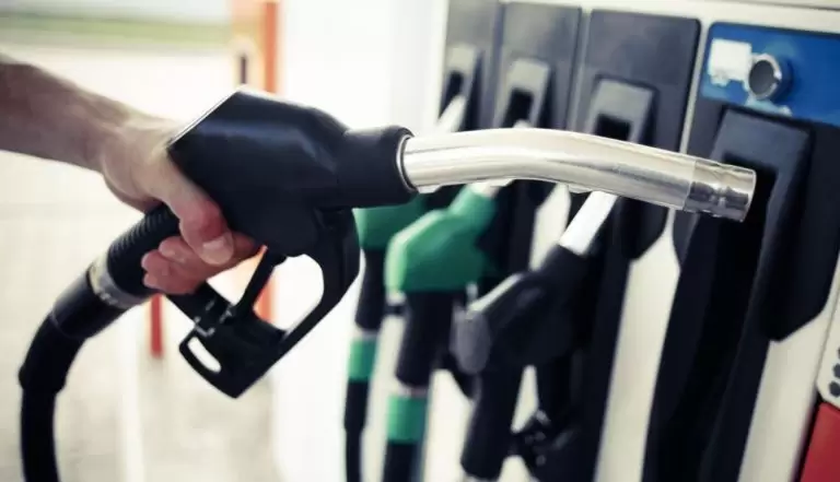 Fuel Pass 2 πληρωμή: Πότε μπαίνουν τα χρήματα στους λογαριασμούς