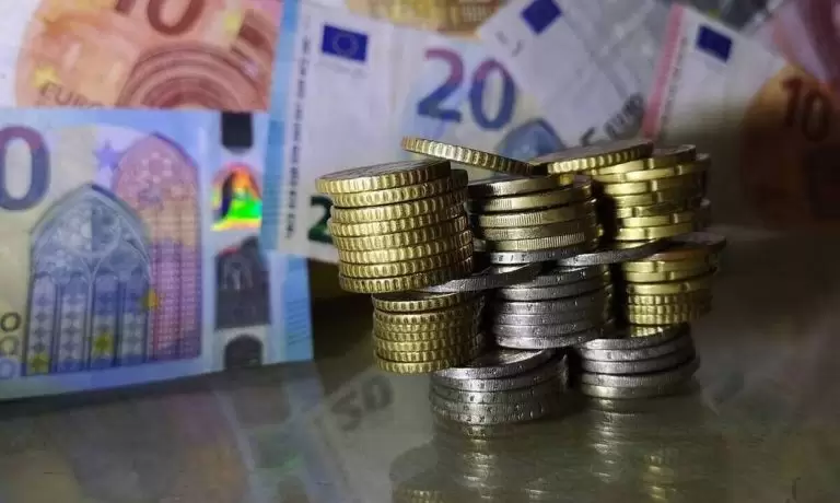 Εφορία: Νέο κόλπο να μας τα αρπάζει – Δείτε τι φορολογούν πλέον