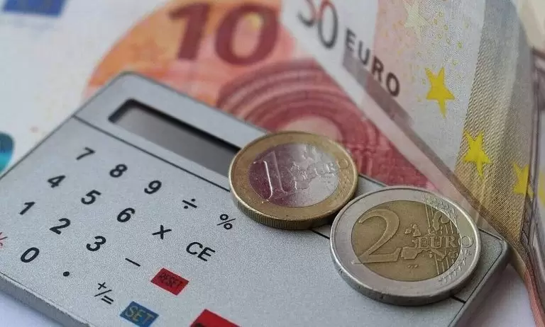 Προσοχή: Χρωστάς έστω και ένα ευρώ στην Εφορία; Δείτε τι θα συμβεί σε λίγες ημέρες