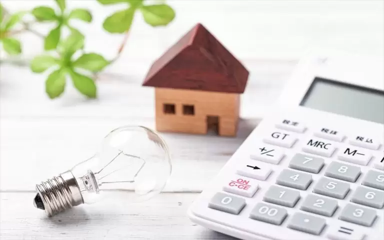 Ρεύμα: Δέκα «κόλπα» για να μειώσετε την κατανάλωση