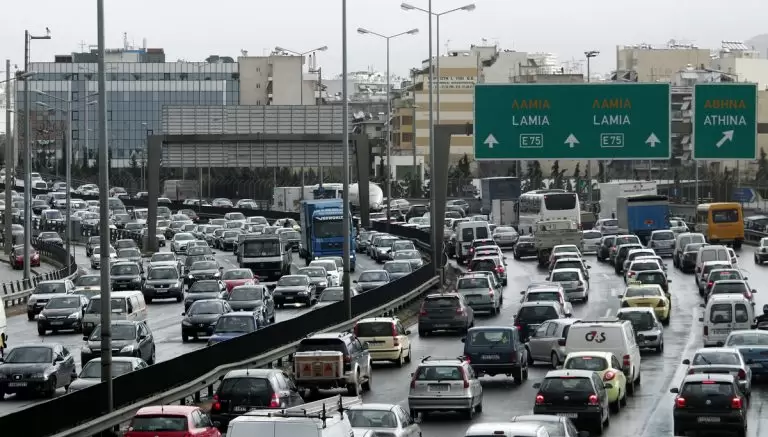 «Βόμβα»: Ποιοι θα πληρώσουν τριπλά τέλη κυκλοφορίας το 2023 σε σχέση με πέρσι