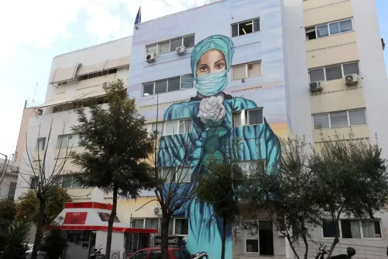 Ποιοι ανεμβολίαστοι χρωστούν στην εφορία – Δεν διαγράφεται το πρόστιμο