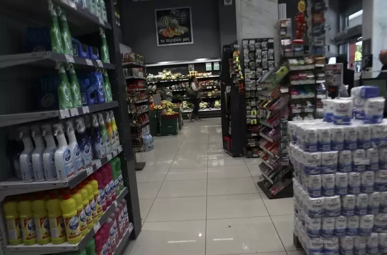 Σάλος με τις τιμές στα σούπερ μάρκετ: Δείτε τι ετοιμάζουν Βασιλόπουλος, Σκλαβενίτης, Μασούτης