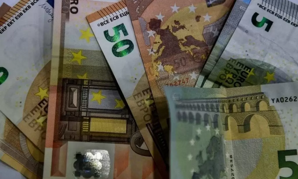 Ανατροπή με τις συντάξεις Δεκεμβρίου 2022: Πότε θα γίνει τελικά η πληρωμή – Ημερομηνίες για τα Ταμεία