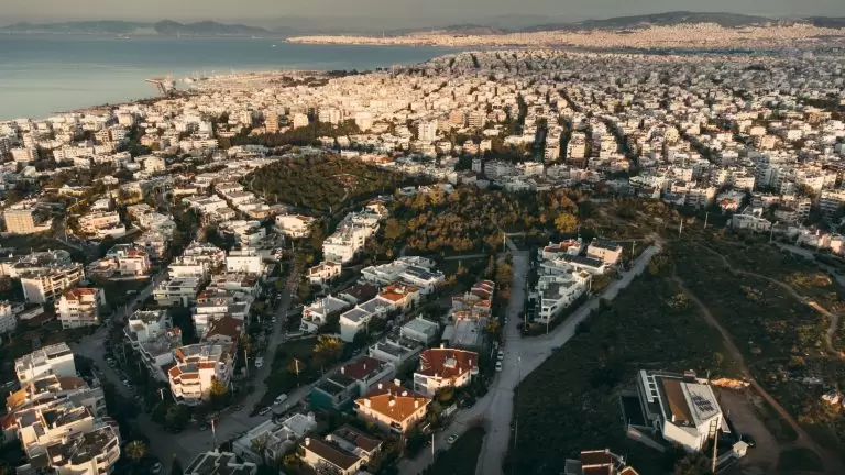 Απίστευτη κοροϊδία με τα ενοίκια στην Ελλάδα: Το μεγάλο σκάνδαλο για το οποίο δεν μιλά κανείς