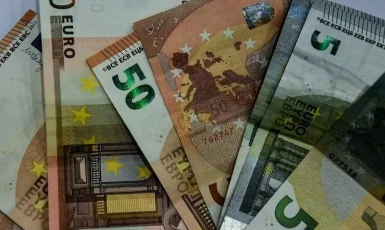 Πληρωμή συντάξεων Ιανουάριος 2023: Πότε θα καταβληθούν – Οι ημερομηνίες για όλα τα ταμεία