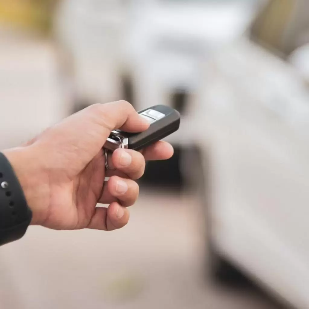 Αυτοκίνητο: Απίθανο κόλπο! Έτσι θα κλειδώσεις και θα ξεκλειδώσεις το όχημά σου από μεγάλη απόσταση