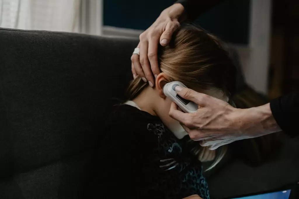 Έχει το παιδί σας πυρετό; Τι πρέπει να φάει για να του πέσει γρήγορα