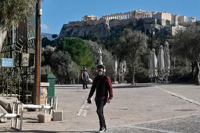 Έκτακη ανακοίνωση για νέα επικίνδυνη μετάλλαξη: Νέα Lockdown προ των πυλών;