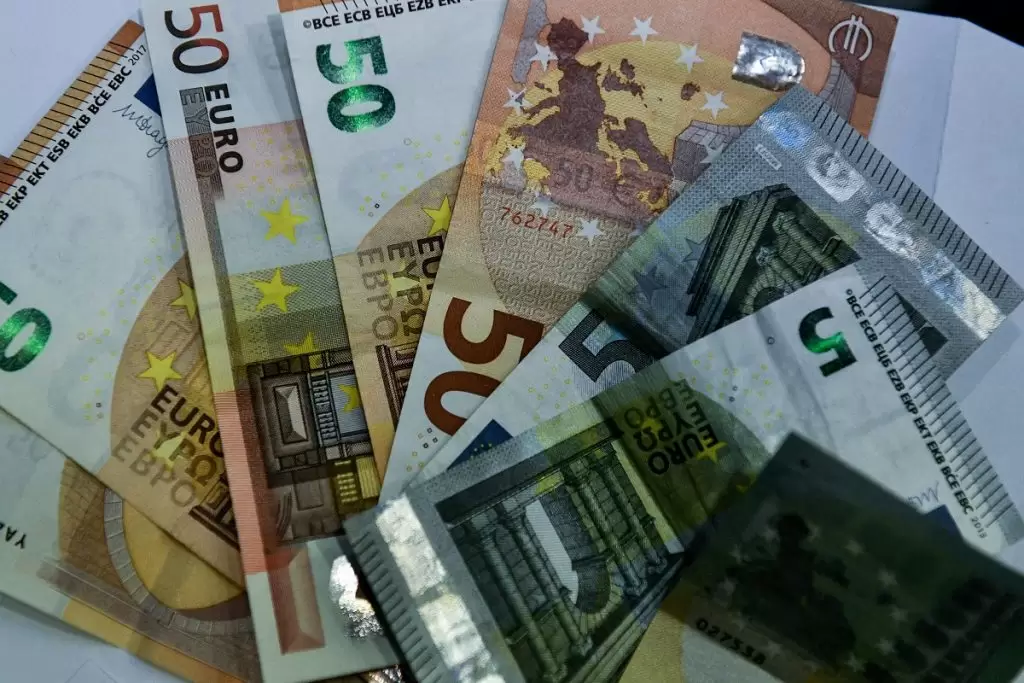 Ακυρώνεται η επιταγή ακρίβειας Πάσχα 2023: Απογοήτευση για τους δικαιούχους