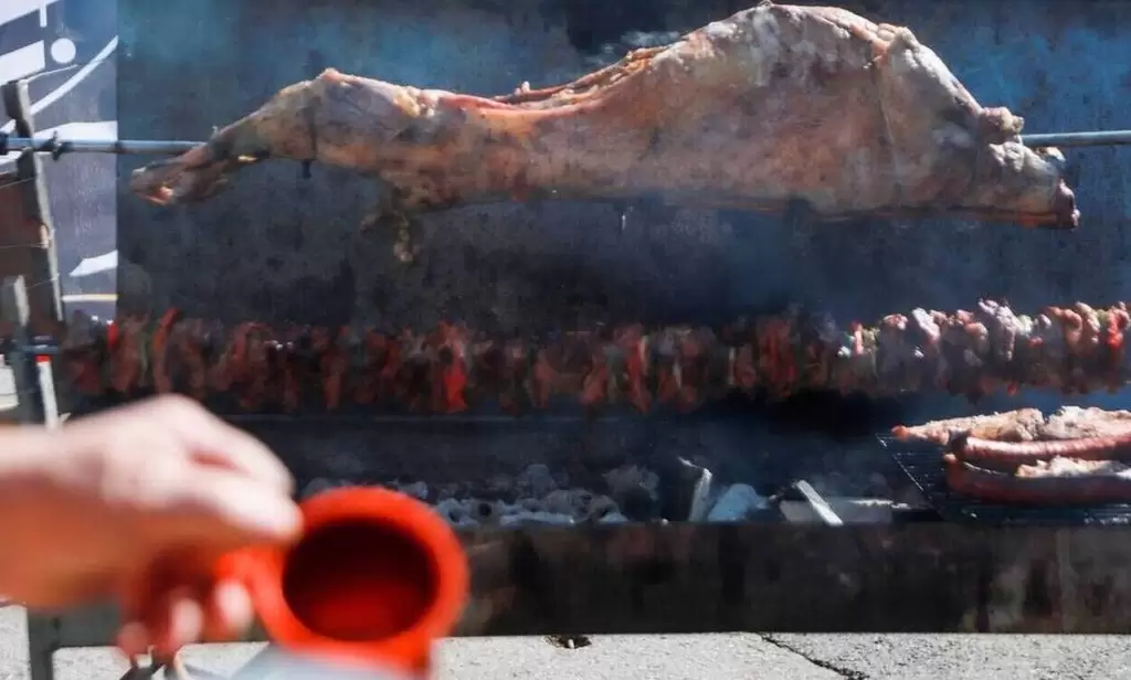 Καιρός Πάσχα 2023: Δυστυχώς… κλείδωσε! Με τι καιρό θα σουβλίσουμε τον οβελία